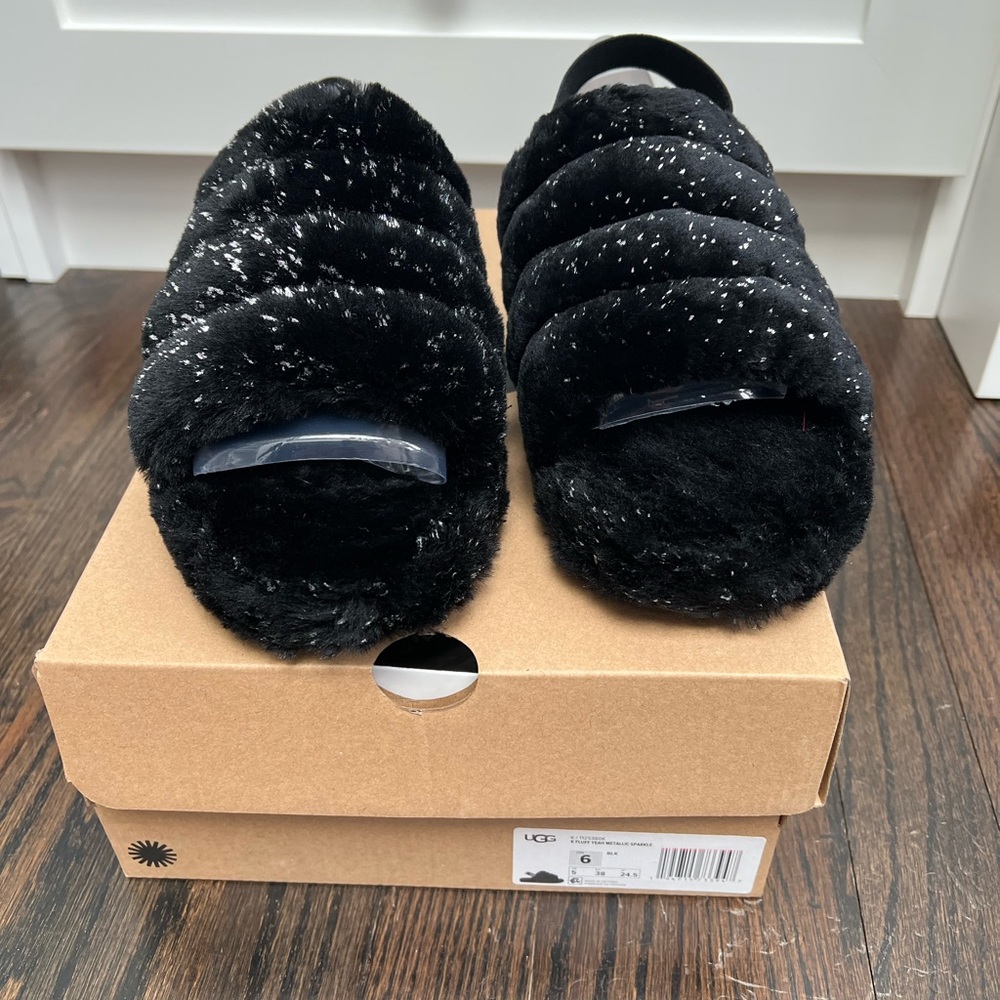 Ugg Fluff Yea slippers